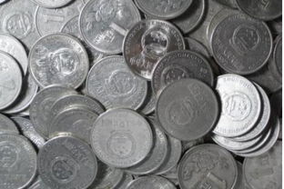 一亿枚一元硬币大约重多少吨