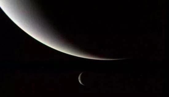 图片看宇宙 天王星 海王星及冥王星的罕见大图