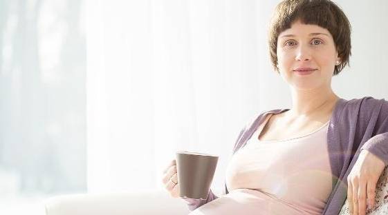 原创怀孕期间，孕妈吃核桃要怎么吃，“这个时间”吃会让胎儿更聪明