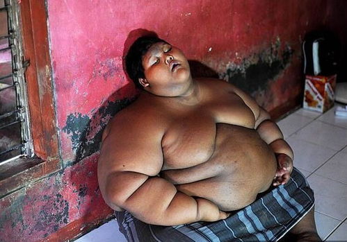 还记得近400斤的 世界最胖小孩 ,如今减肥成功,帅到掉渣