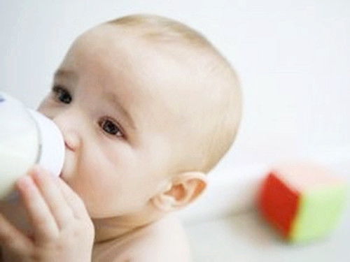 1岁宝宝不喝奶粉(一岁多宝宝不喝奶粉怎么办)