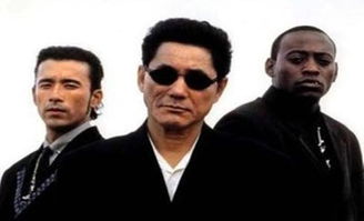 日本大佬电影,侠义和黑帮日本黑帮电影的核心概念是侠义、武士道,强调忠诚、名誉和报复