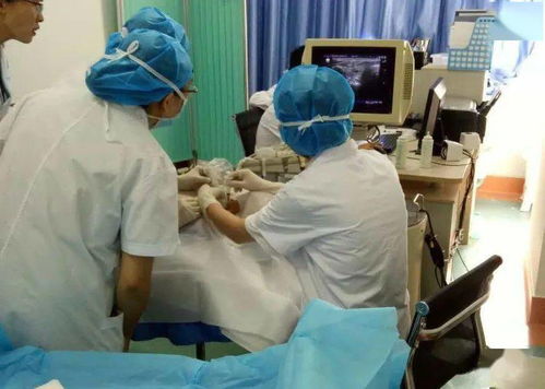 云县人民医院成功为14岁少年进行甲状腺癌根治术