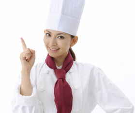 厨师都泡服务员吗为什么,探究厨师与服务员的关系