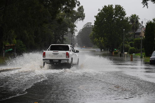 澳大利亚东部遭遇罕见暴雨洪灾