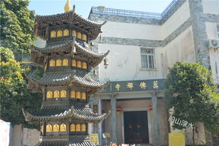 深圳东湖公园的万佛禅寺