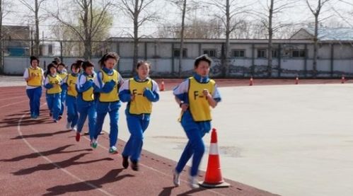 福建羽毛球高校杯,福建高中体育会考羽毛球考什么