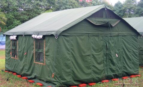 图解军用帐篷怎么安装搭建 