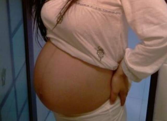 孕后期肚子发紧发硬 大多和这3个坏习惯有关,准妈别忽视
