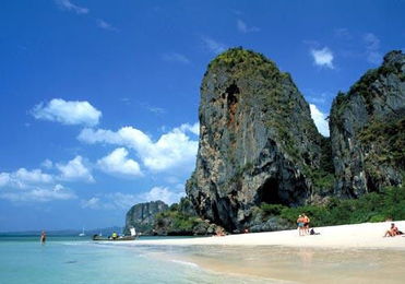 泰国旅游预定推荐：优选泰国最受欢迎的旅游景点和住宿，让您的旅程更加完美！