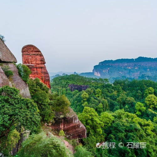 韶关旅游景点,韶关，位于广东省北部，被誉为岭南名郡，拥有丰富的自然和人文景观
