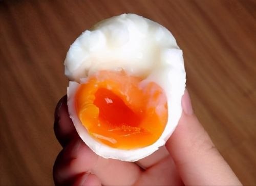 春天孩子长个多补优质蛋白,营养师教你 如何给6 36个月娃吃鸡蛋