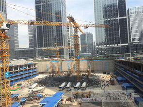山东第一高楼开浇混凝土 建成超绿地中心76米 