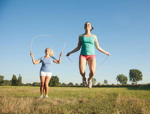 跳绳跟跑步,哪一个更利于减肥 可以从这3方面作比较