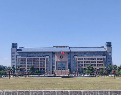 郑州大学全景图3D，郑大几个校区