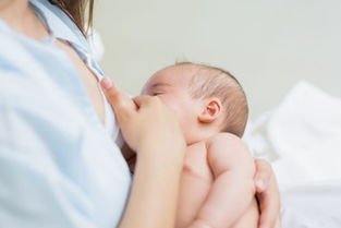 母乳喂养宝宝会缺铁吗,母乳喂养的宝宝还需要补铁吗？