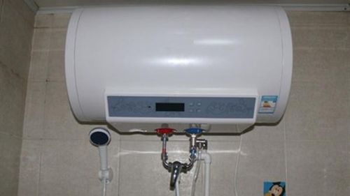 你家热水器清洗过吗 打开热水器看看有多脏,每年都要洗一次 