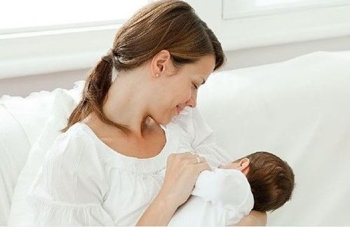 婴儿喂奶时间(宝宝每个月的喂奶时间表)