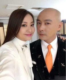 她33岁嫁给张卫健,为怀孕打排卵针又丑又胖,今45岁成绝色美妇