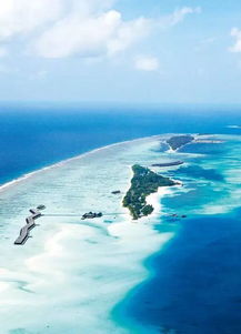 无人岛马尔代夫船宿探索未知的海洋世界