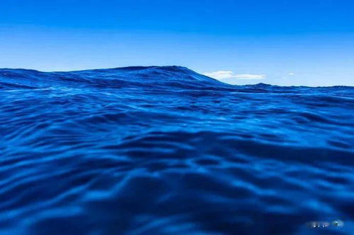 摄影作品欣赏 深蓝色的大海