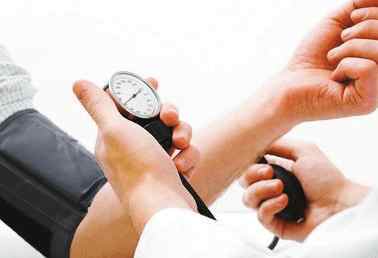 高血压会遗传吗 有些食物千万不能吃 如何才能有效降血压