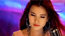 越南女歌手翻唱 雨蝶 ,一开口忘了原唱,太好听了