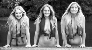 英名校女子划船队拍裸体慈善月历遭脸书封杀 