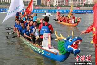 2016中国龙舟公开赛启幕 五百余名选手水上追逐
