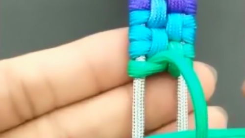 教你怎么编手绳,只要学会几个步骤,就能编出好看的手绳 