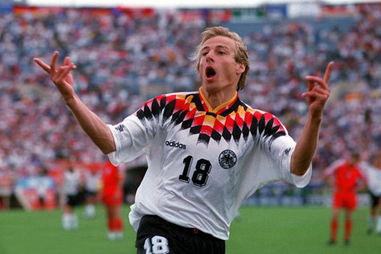 【震惊世界！德国足球神话再次降临！】世界杯卫冕冠军的背后，是德国足球无尽的荣耀与传奇！
