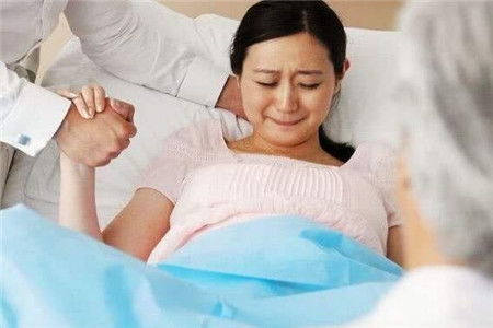 孕妇五个症状就快生了,孕晚期要牢记身体信号