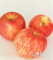 揭秘苹果的4大美容功效 秋天吃苹果注意3点 