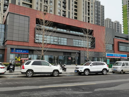 投资超市的机会来了 郑州这个仅入住20多户的新小区,周边连开4家超市