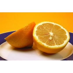 橙子富含维生素C，教你选购4个小妙招。 