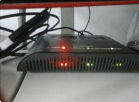 中国移动宽带的光信号闪红灯是怎么回事 