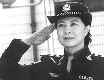 任长霞:英勇的女警官,感动中国的心灵之歌