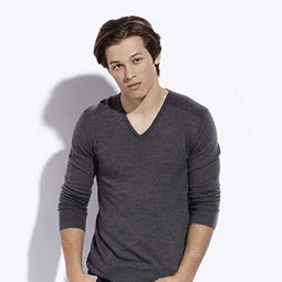 leo howard height,Leo Howard’s Physical Attributes