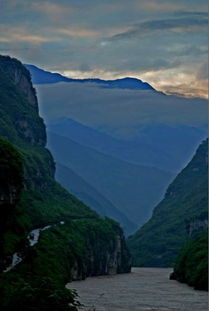 观音山 外景拍摄地 金口河大峡谷 