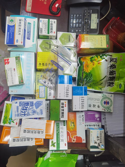 家里布洛芬连花清瘟成堆,连花清瘟线上线下差价50元、布洛芬缺货，为何会造成这一现象？