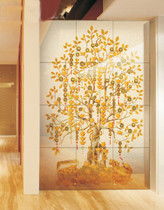 瓷砖墙上发财树背景墙是一种新颖的装饰设计，将植物与家居装饰完美结合，为家居增添一份自然与生机