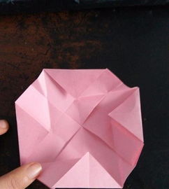 怎么用纸折玫瑰纸盒 简单漂亮纸盒子折纸方法