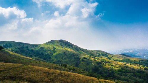 河南一座不要门票的山,海拔793米,被打造成国家级森林公园