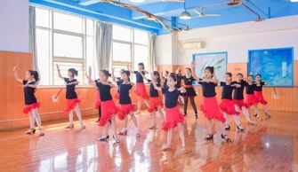 太原舞蹈高考培训学校点亮艺术梦想，舞动青春激情！