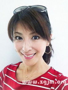 49岁山田佳子 美魔女山田佳子个人资料 山田佳子图片