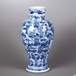 青花瓷全称 白地兰花瓷器 ,它的釉料的名字更加惊艳 