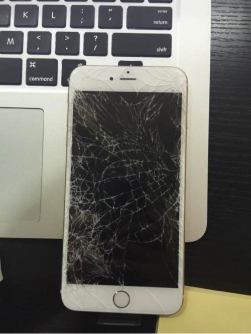 苹果屏幕碎屏保险计划