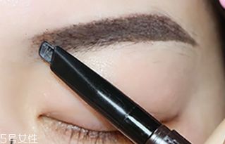 新手怎样画眉毛自然又好看 五种实用眉毛画法