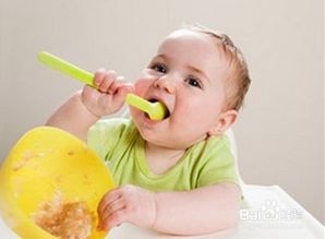 五个月的宝宝能吃什么，五个月的宝宝能吃什么辅食