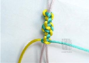 求编织红绳项链的方法 